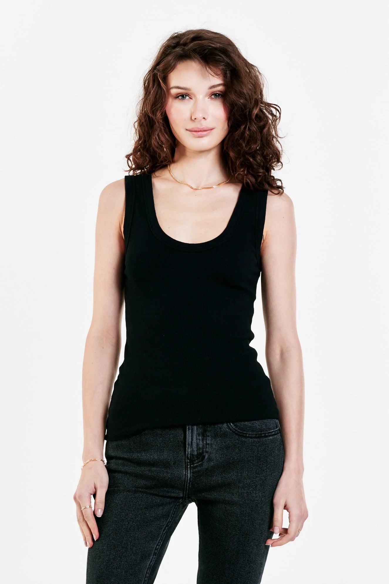 Paula Scoop Tank - Black